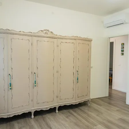 Casa Mirella *