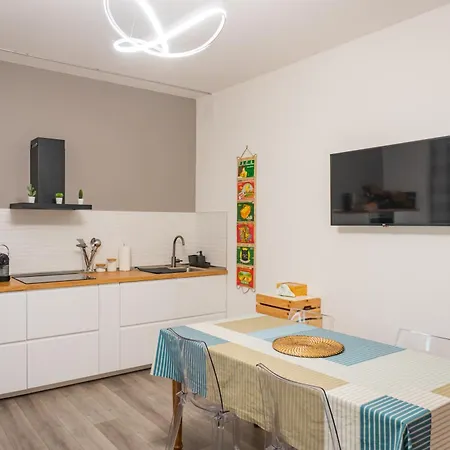 Casa Mirella * カヴァッリーノ・トレポルティ